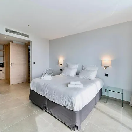 Majestic Cannes Villa, Tranquil Oasis